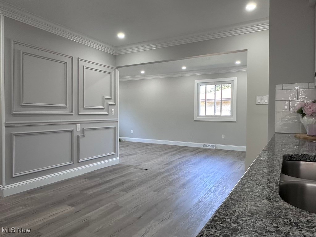 7583 Biscayne Boulevard Parma OH 44134