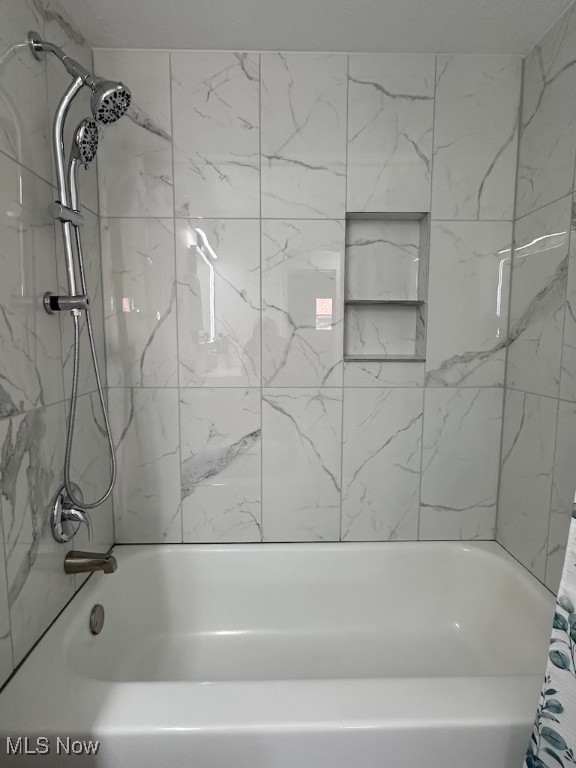 7583 Biscayne Boulevard Parma OH 44134