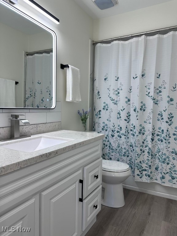 7583 Biscayne Boulevard Parma OH 44134