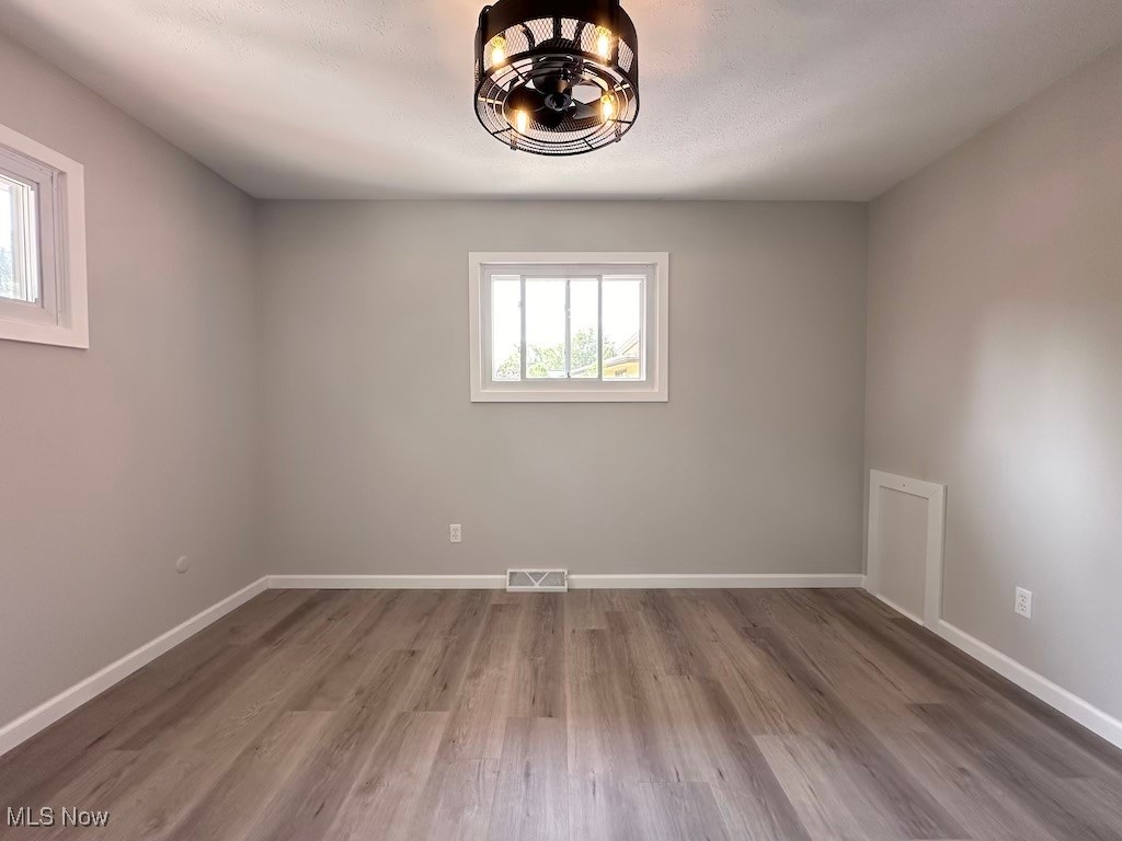 7583 Biscayne Boulevard Parma OH 44134