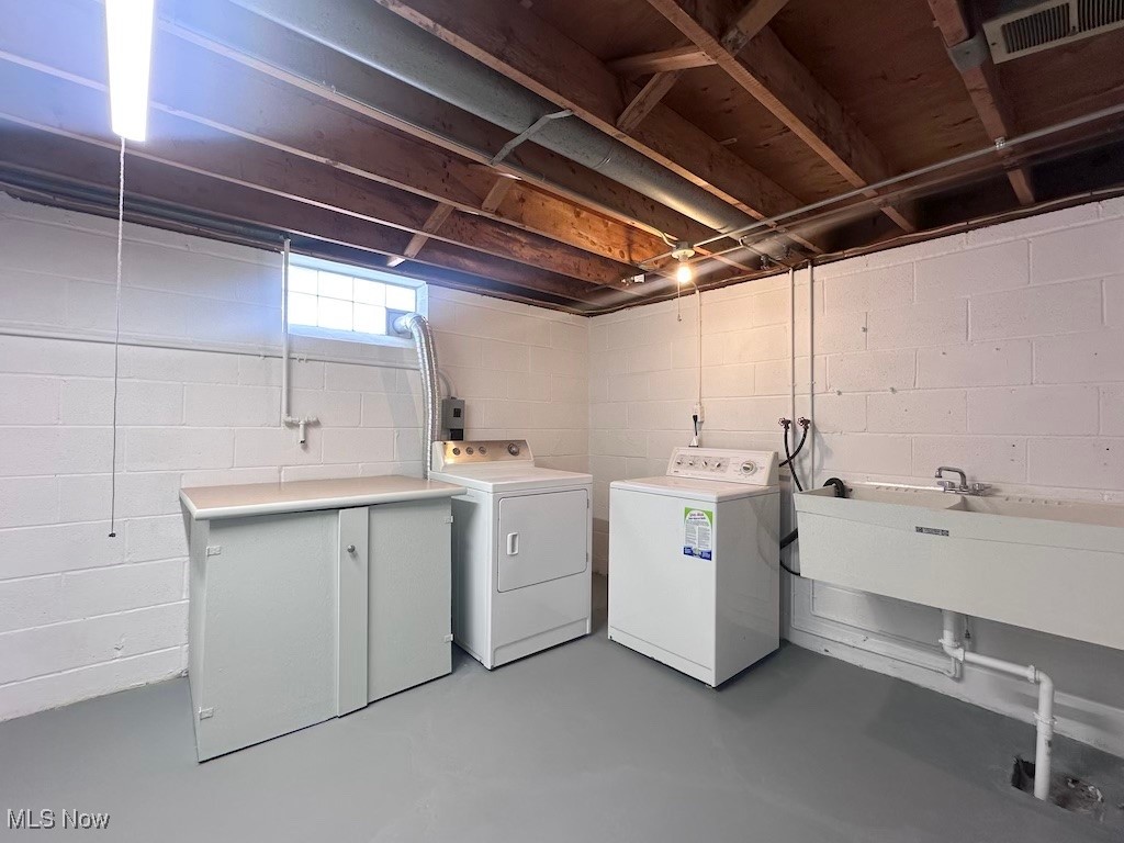 7583 Biscayne Boulevard Parma OH 44134