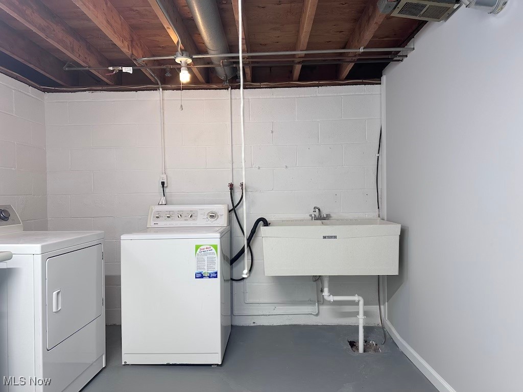 7583 Biscayne Boulevard Parma OH 44134