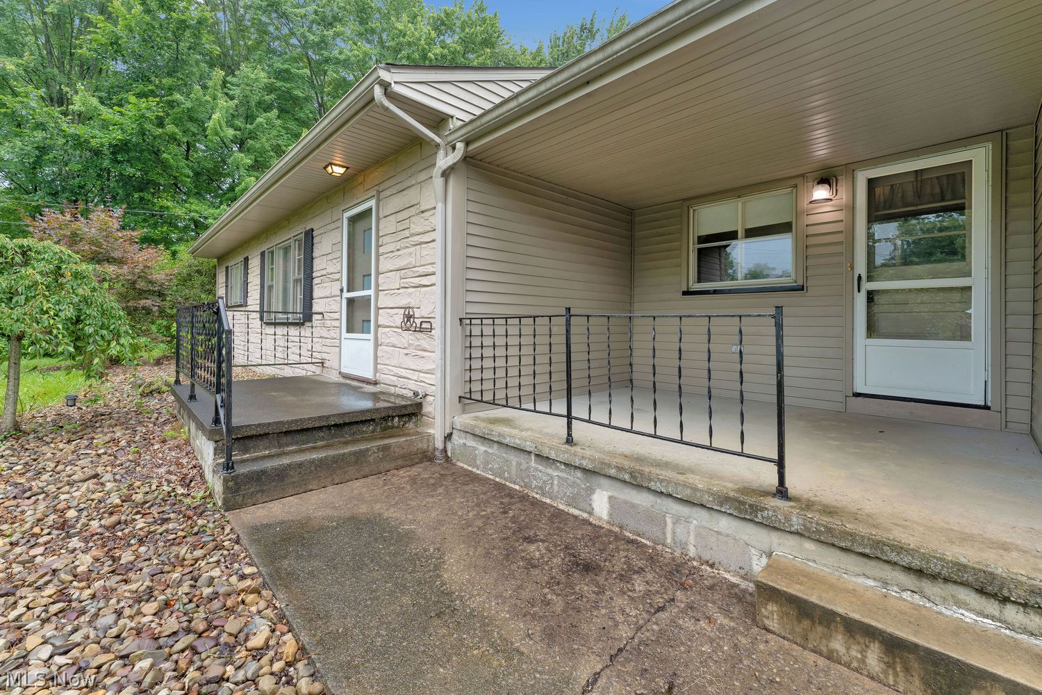 6738 James Street Youngstown OH 44514