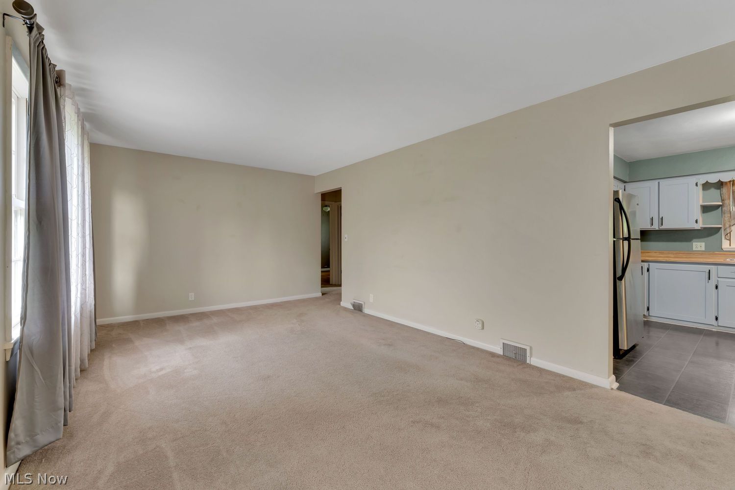 6738 James Street Youngstown OH 44514