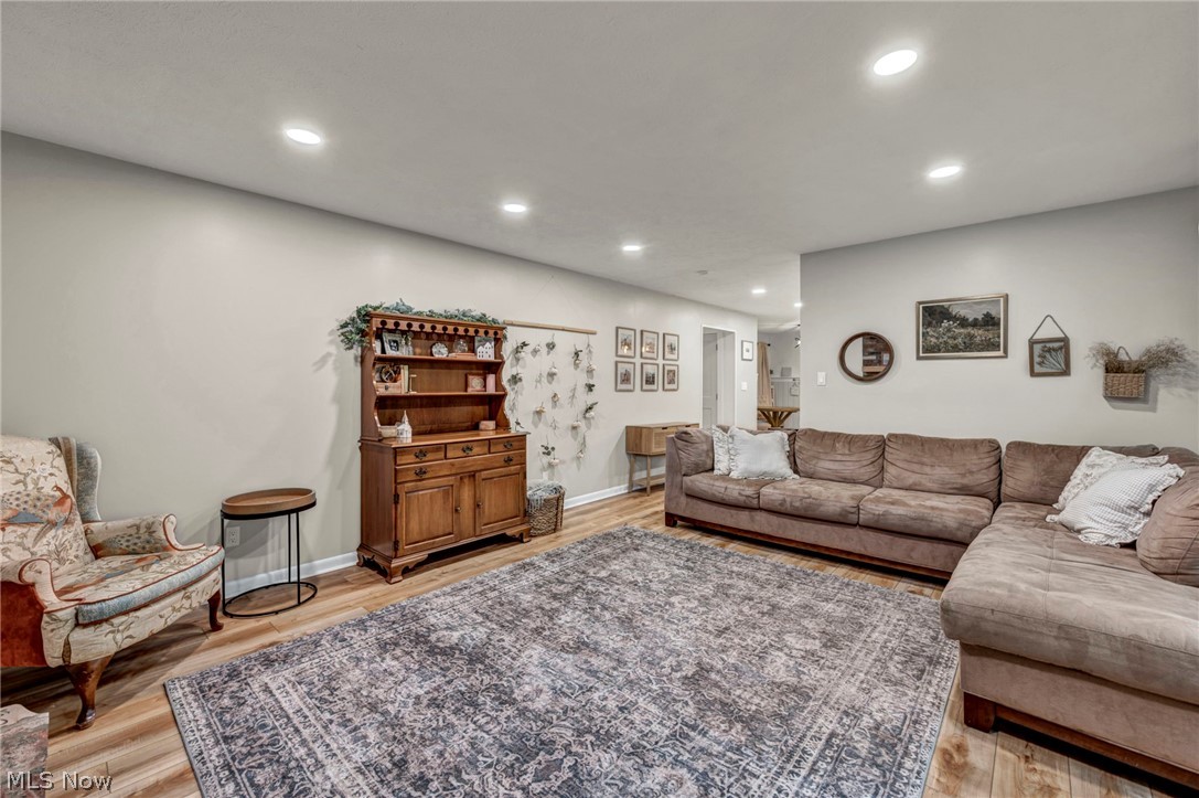 11523 Auburn Road Chardon OH 44024