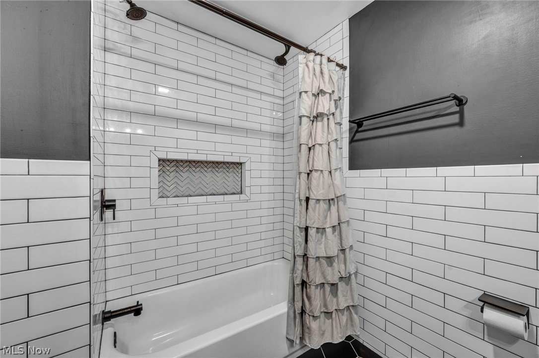 11523 Auburn Road Chardon OH 44024