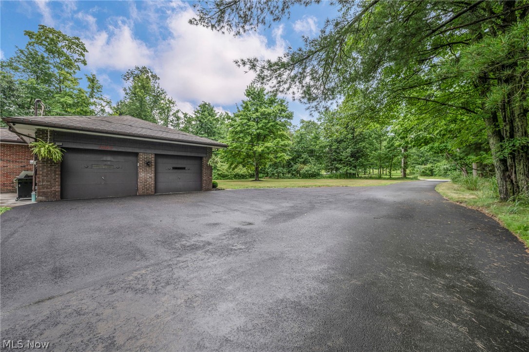 11523 Auburn Road Chardon OH 44024