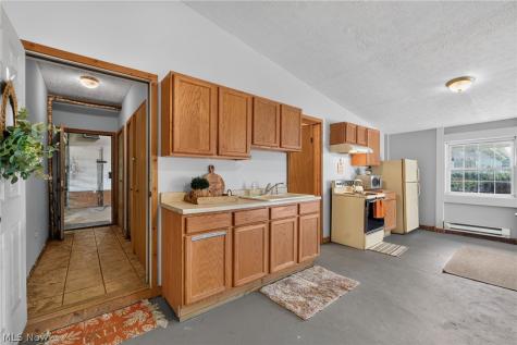 3948 Tallmadge Road Rootstown OH 44272