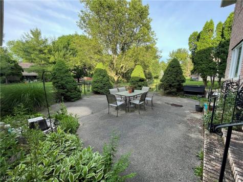 7947 Orianna Street Brecksville OH 44141