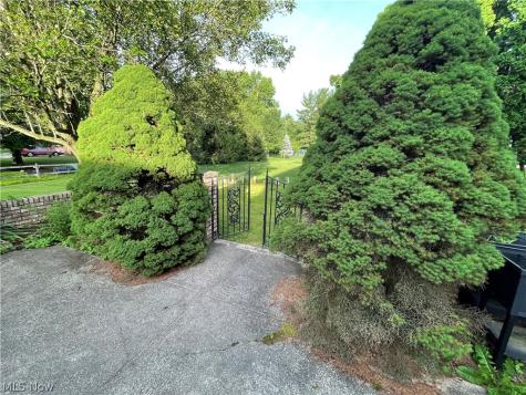 7947 Orianna Street Brecksville OH 44141