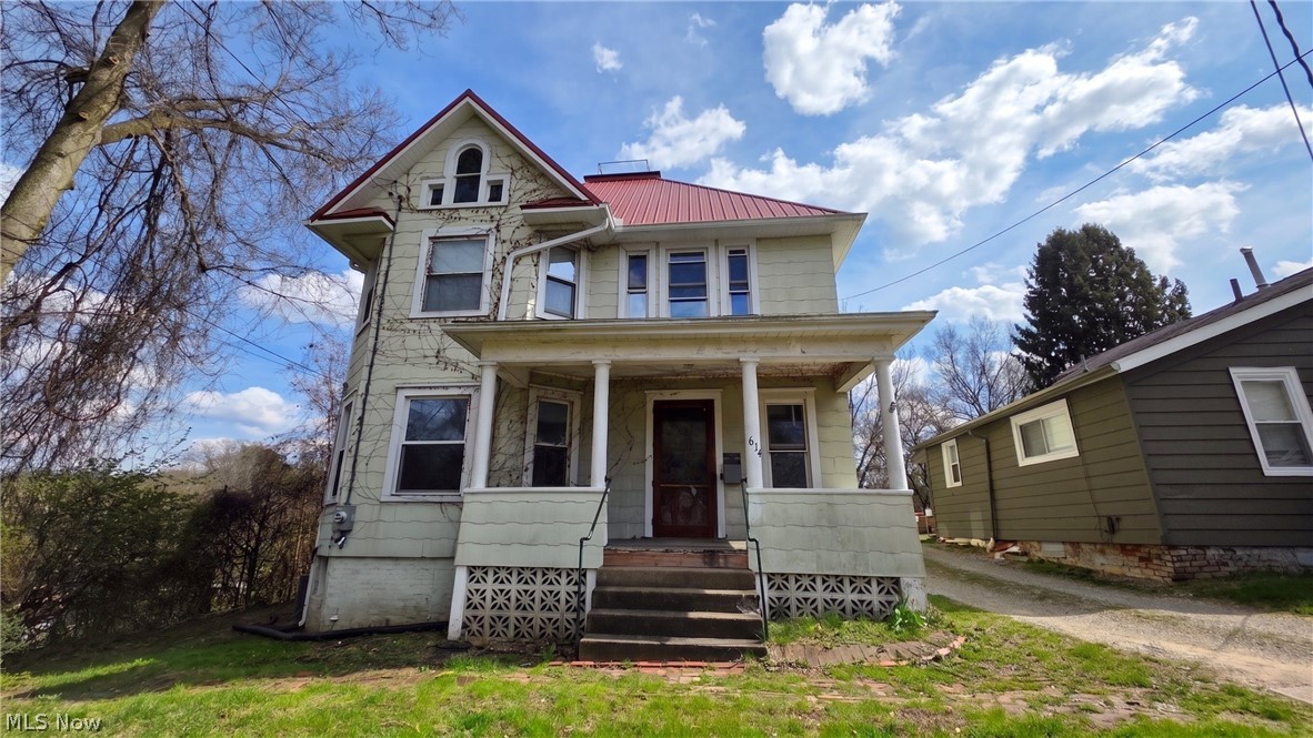 614 Cutler Street Marietta OH 45750