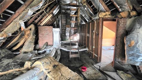 614 Cutler Street Marietta OH 45750