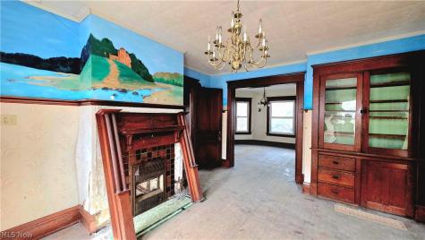 614 Cutler Street Marietta OH 45750
