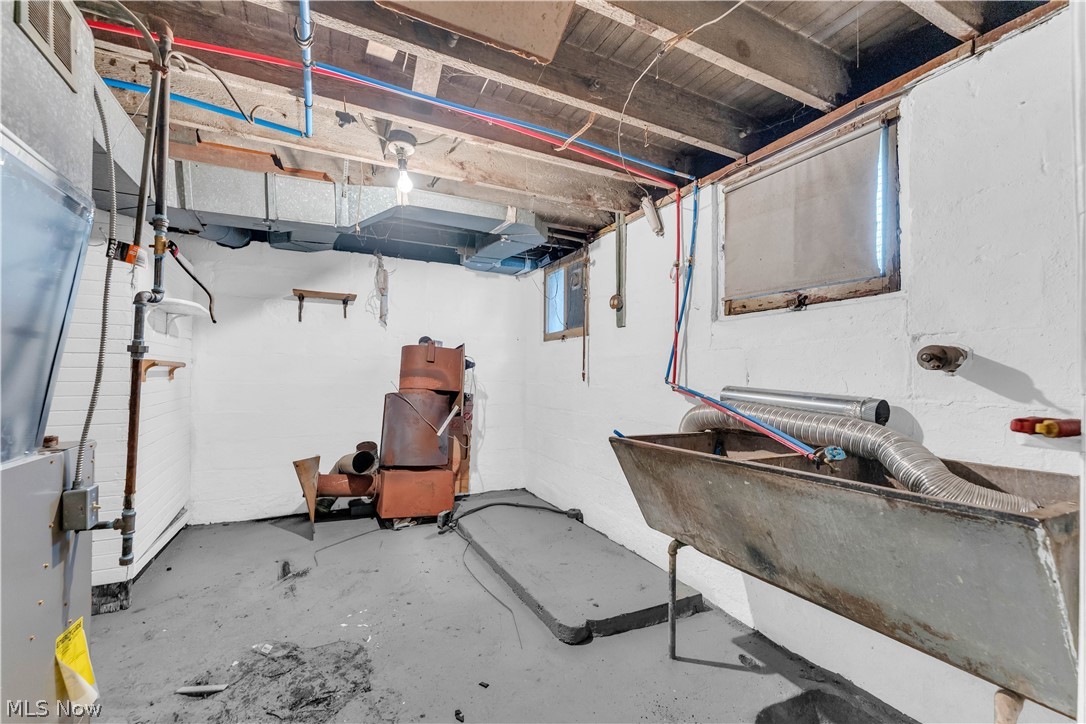 2652 E 115th Street Cleveland OH 44104