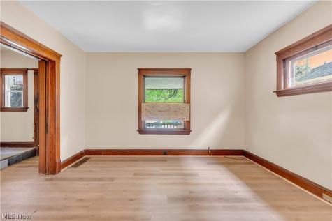 2652 E 115th Street Cleveland OH 44104