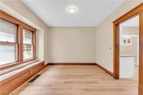 2652 E 115th Street Cleveland OH 44104