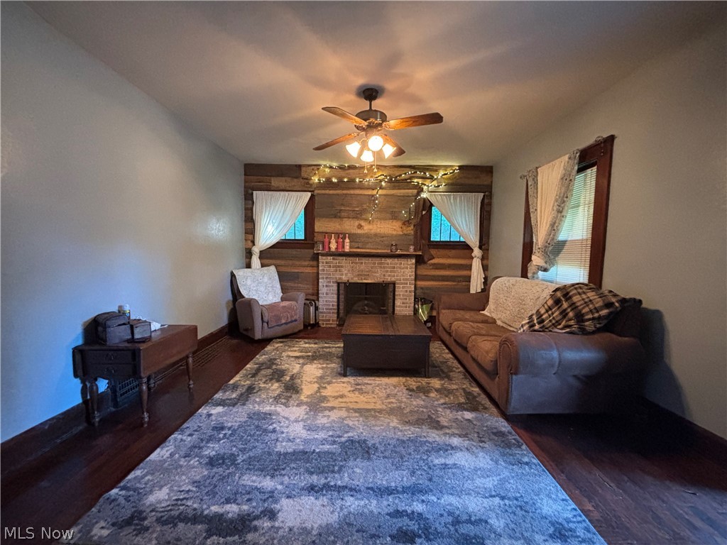 2806 3rd Street NE Canton OH 44704
