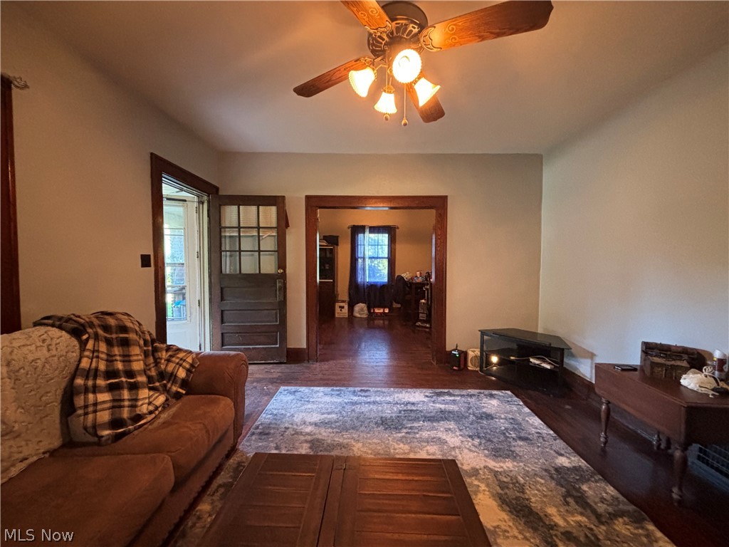 2806 3rd Street NE Canton OH 44704