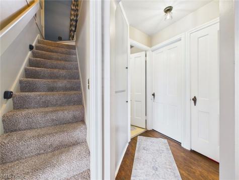 1207 Havana Place NE Canton OH 44714