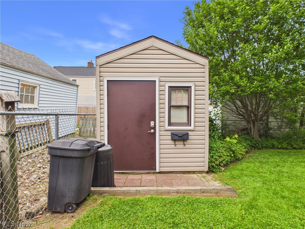 1207 Havana Place NE Canton OH 44714