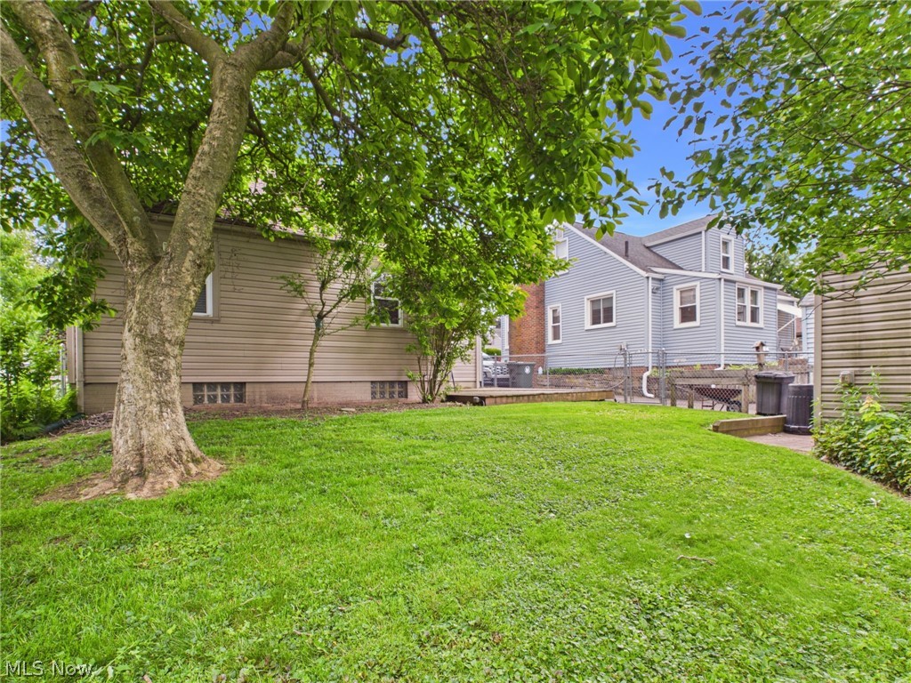 1207 Havana Place NE Canton OH 44714