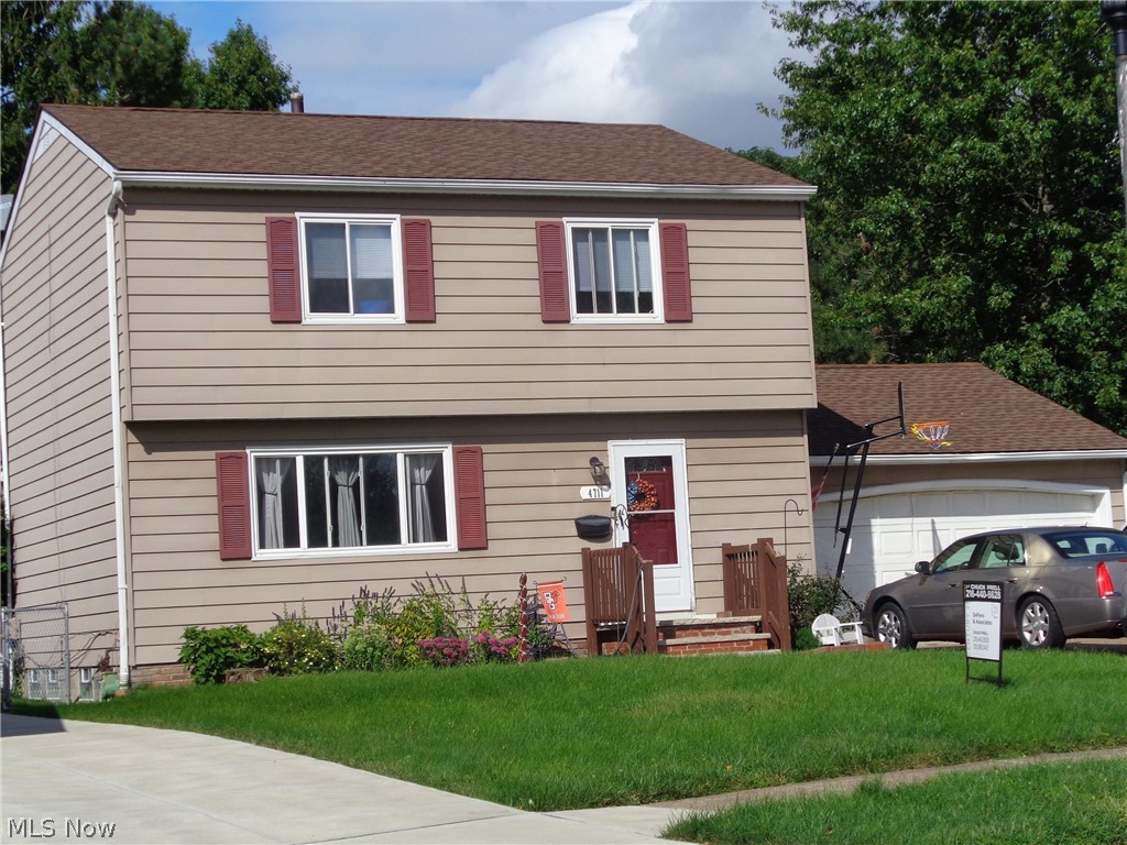 4711 Marcie Drive Old Brooklyn OH 44109