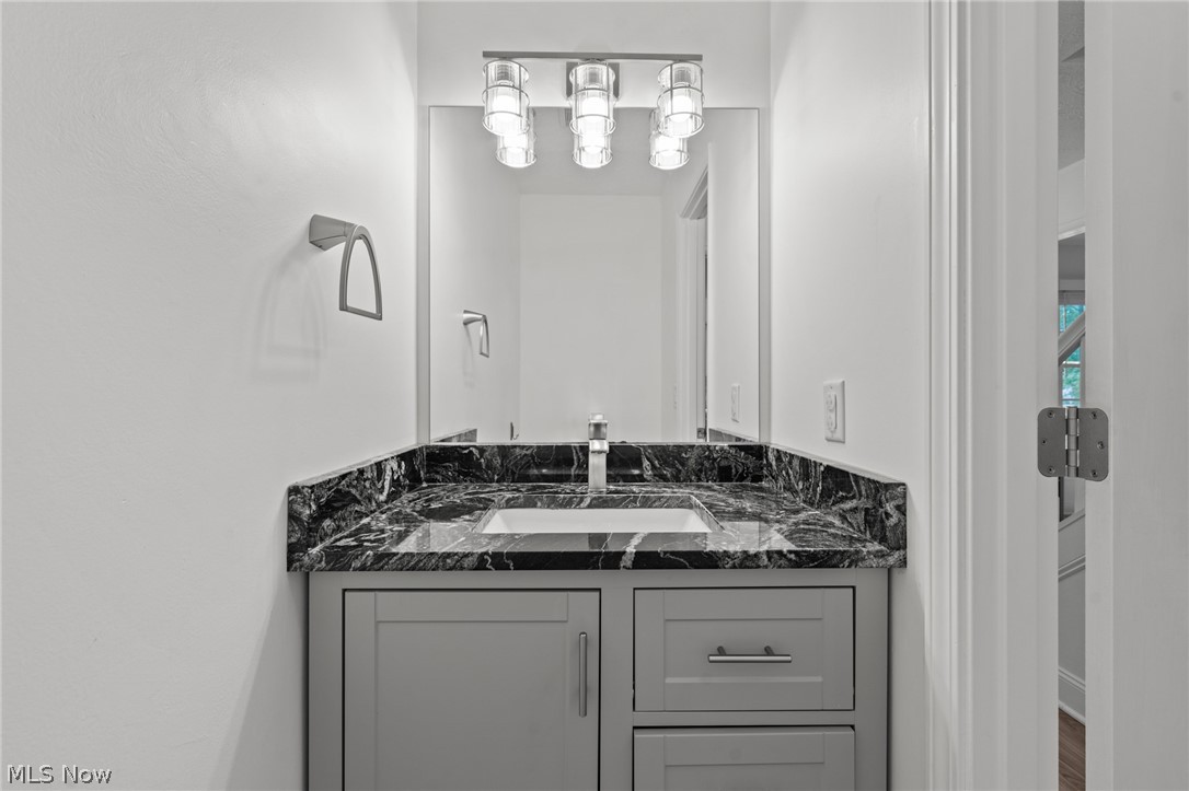 5048 Stansbury Drive Solon OH 44139