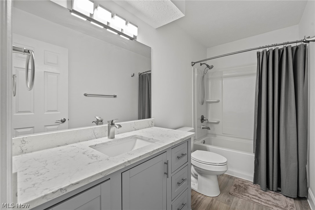 5048 Stansbury Drive Solon OH 44139