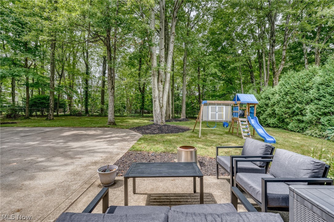 5048 Stansbury Drive Solon OH 44139