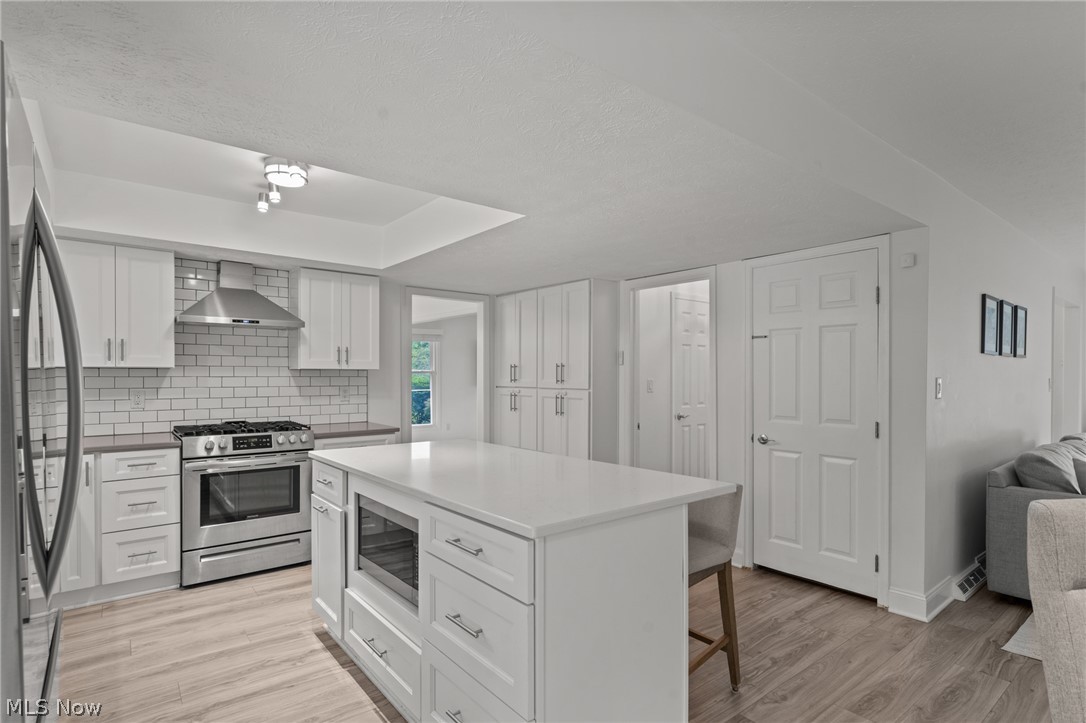 5048 Stansbury Drive Solon OH 44139