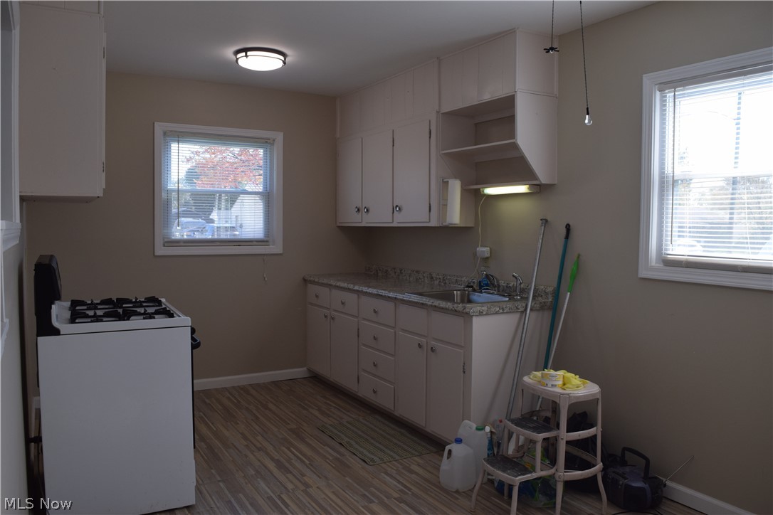 2233 Maxine Avenue NE Canton OH 44705