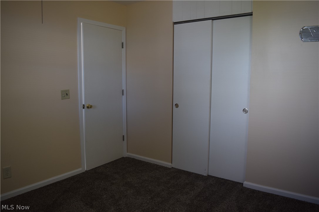 2233 Maxine Avenue NE Canton OH 44705