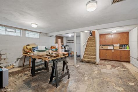 4714 W Ridgewood Drive Parma OH 44134