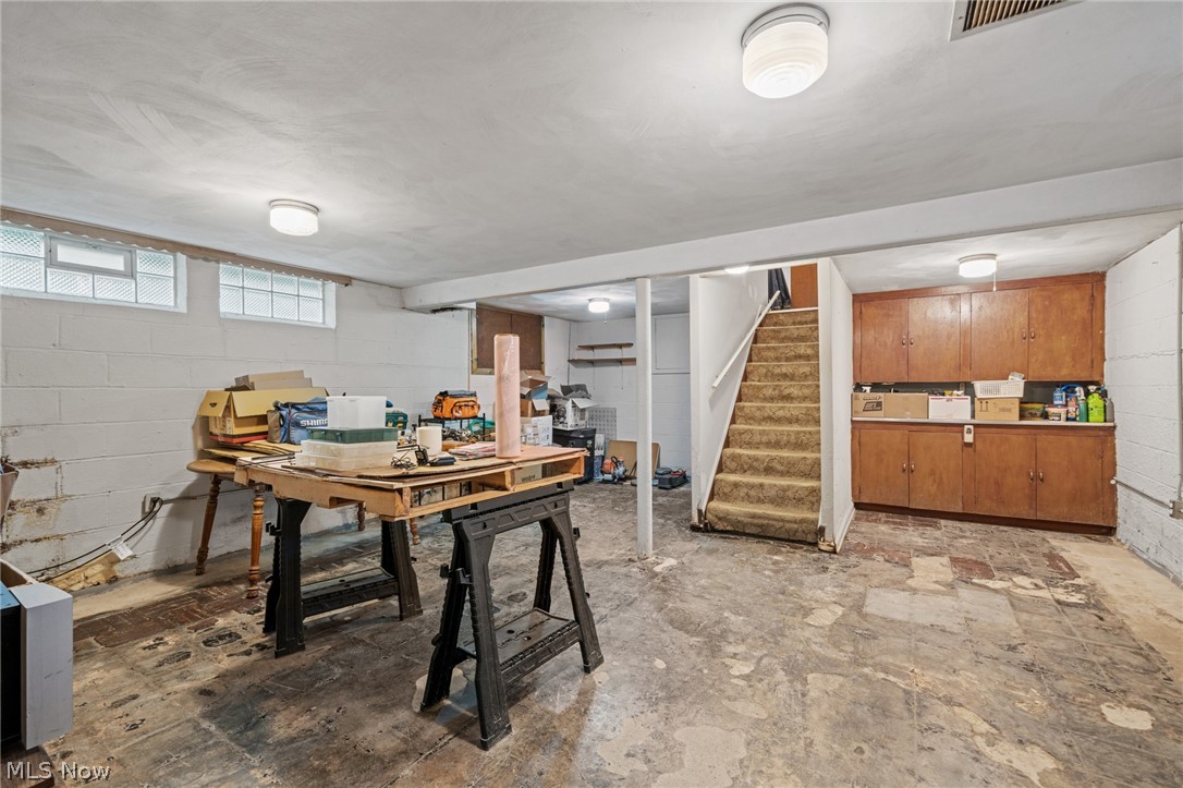 4714 W Ridgewood Drive Parma OH 44134