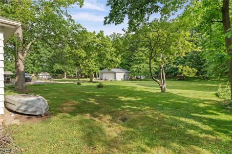 4714 W Ridgewood Drive Parma OH 44134