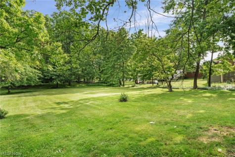 4714 W Ridgewood Drive Parma OH 44134