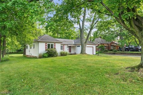 4714 W Ridgewood Drive Parma OH 44134