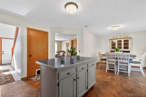 1741 Wales Road NE Massillon OH 44646
