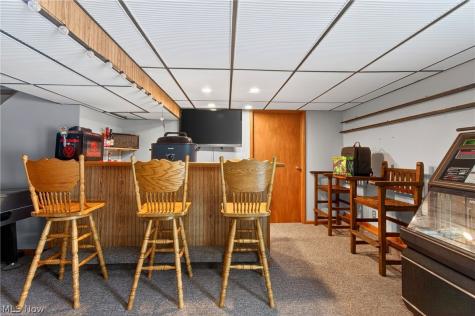 1741 Wales Road NE Massillon OH 44646
