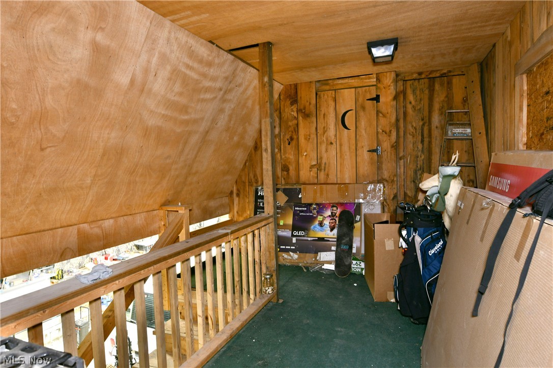 4000 Custer Orangeville Road NE Burghill OH 44404