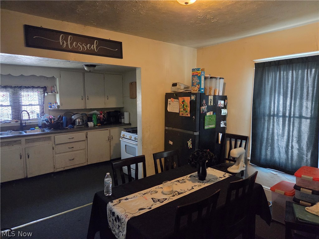 491 5th Street Struthers OH 44471