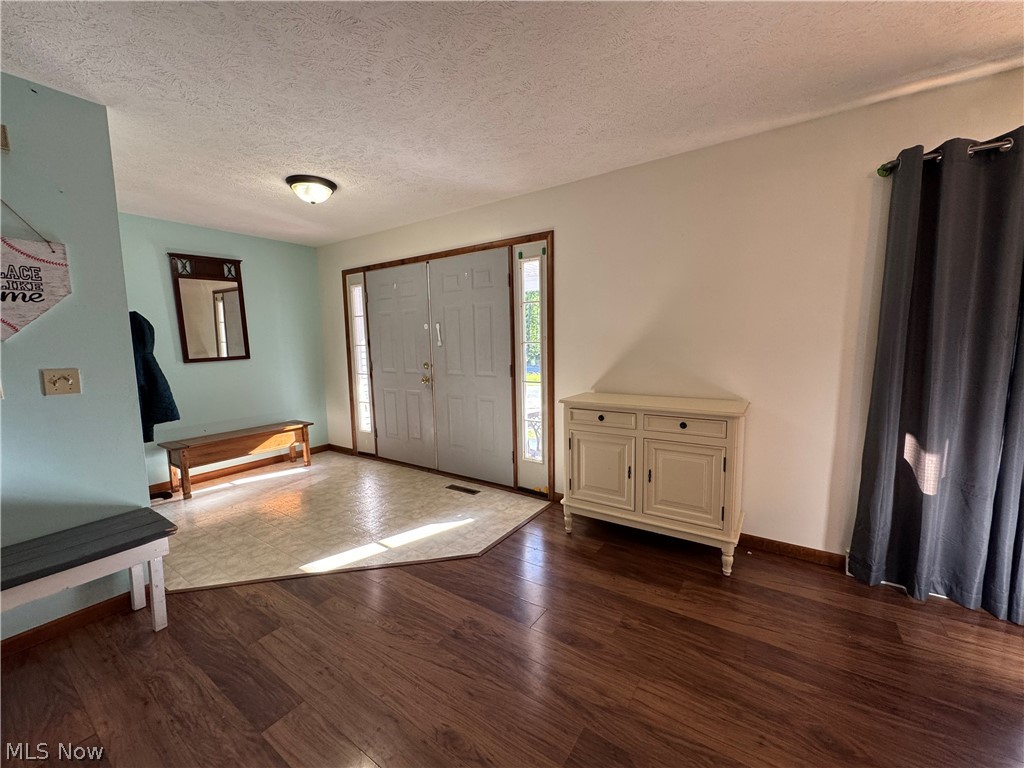1696 Concord Court Roaming Shores OH 44084