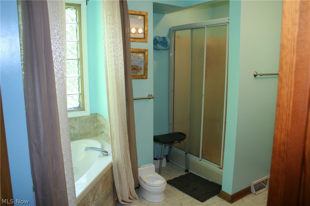 1696 Concord Court Roaming Shores OH 44084