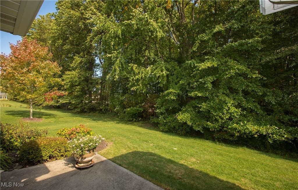 2366 Manchester Lane Avon OH 44011