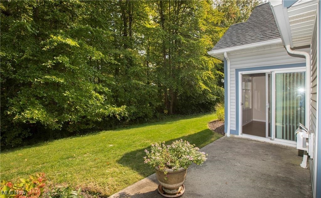 2366 Manchester Lane Avon OH 44011