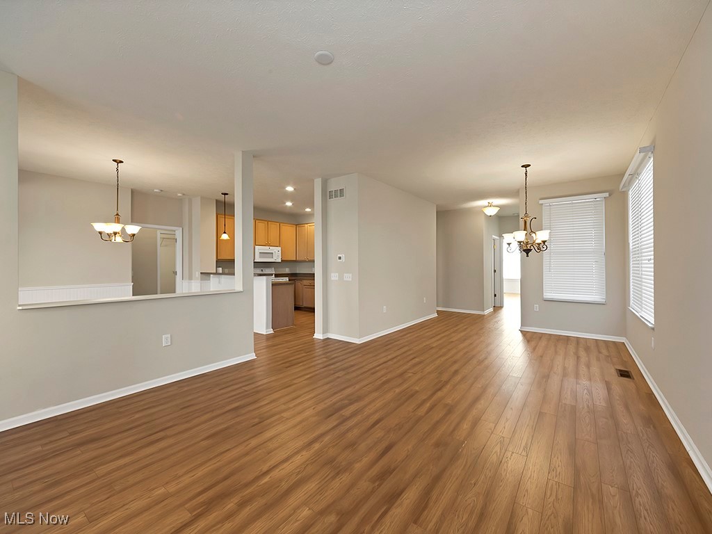 2366 Manchester Lane Avon OH 44011