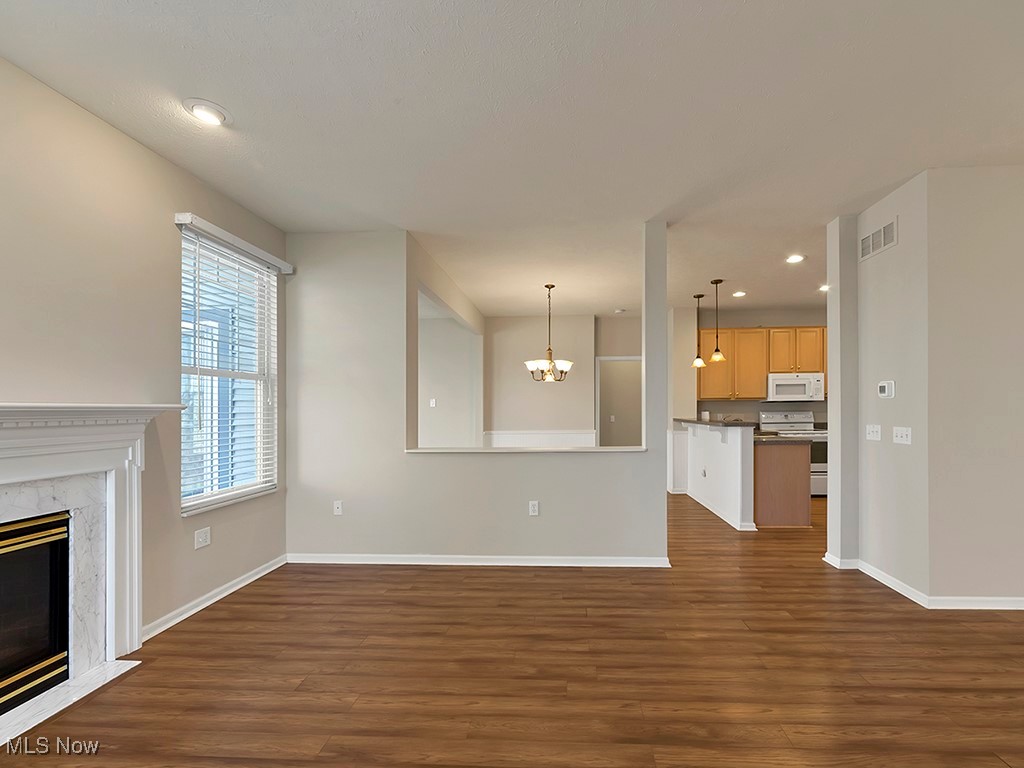 2366 Manchester Lane Avon OH 44011