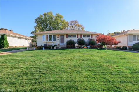 7307 Nobb Hill Drive Parma OH 44130