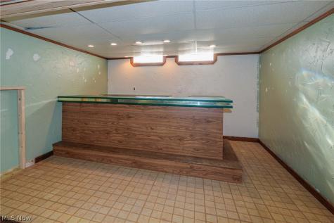 7307 Nobb Hill Drive Parma OH 44130