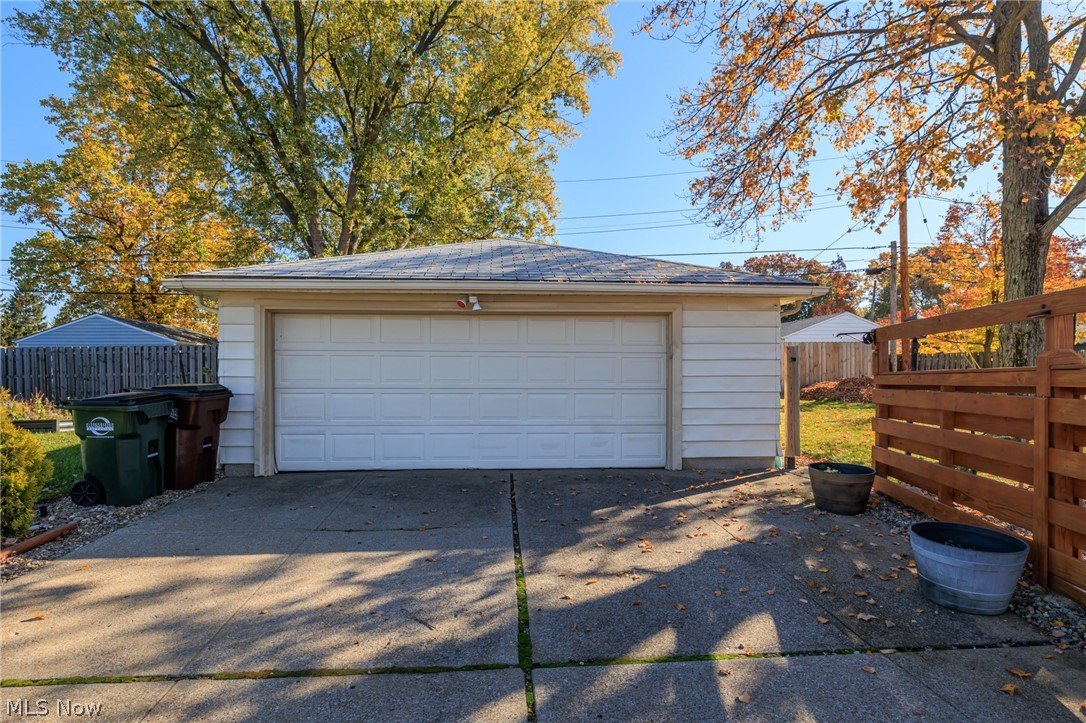 7307 Nobb Hill Drive Parma OH 44130